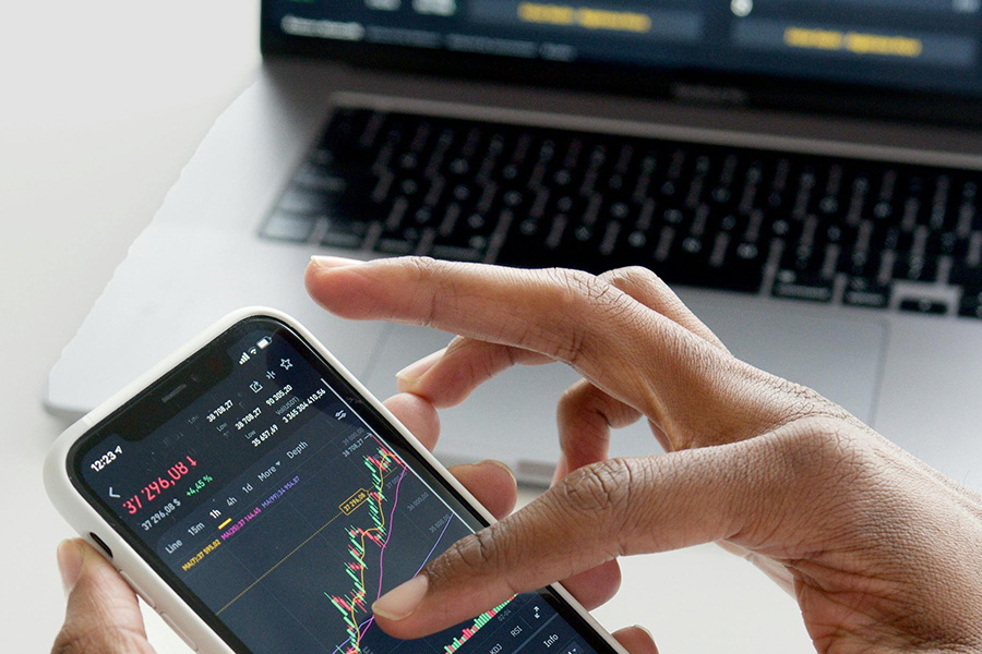 全球碳權交易代理與智慧投資